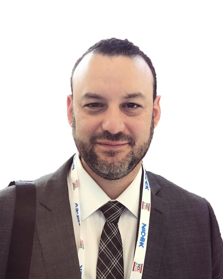 Dr. Oscar Fernández