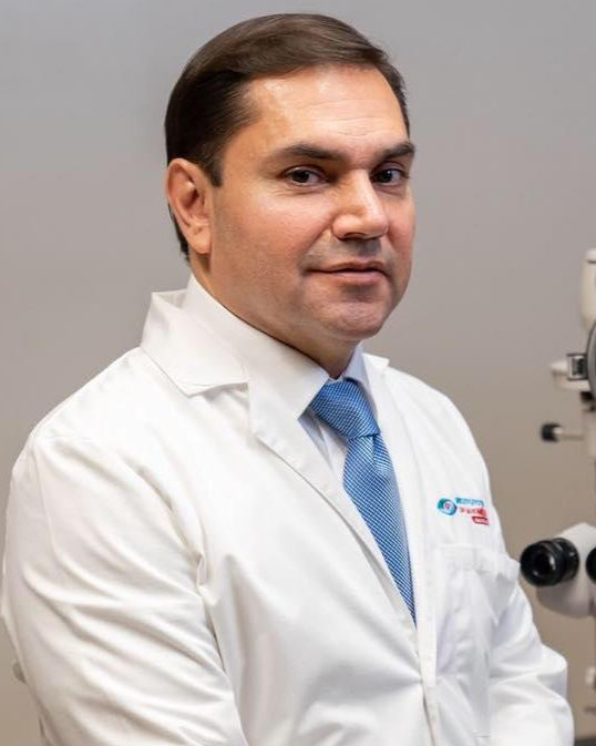Dr. David Méndez Noble